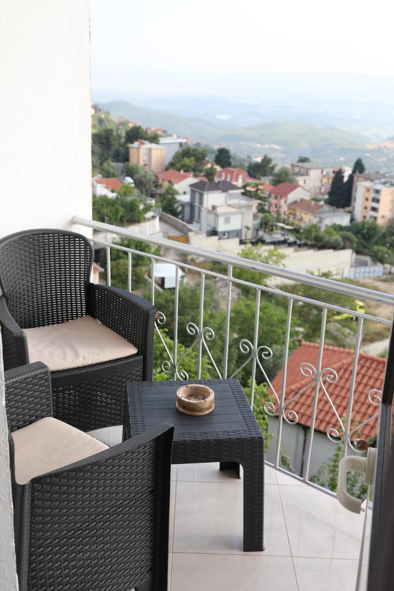 Villa Duka Krujë Exterior foto